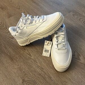 NWT Reebok Club C Sneakers